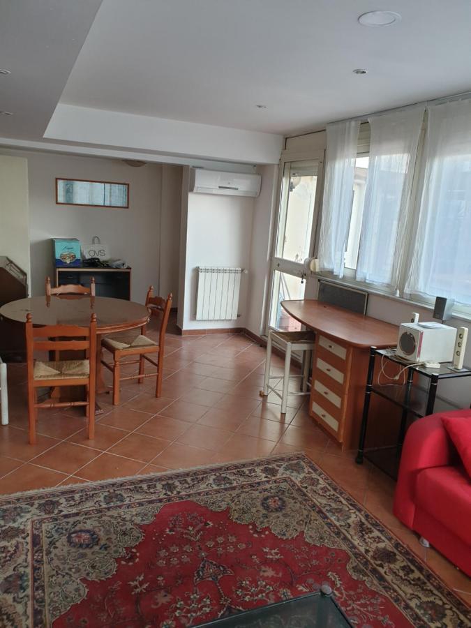 Appartement Casa Mia à Messine Extérieur photo